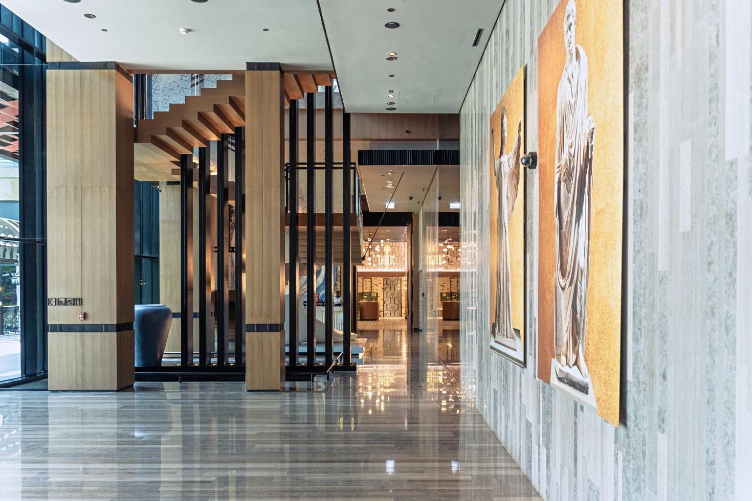 Blissflash Hotel Lobby